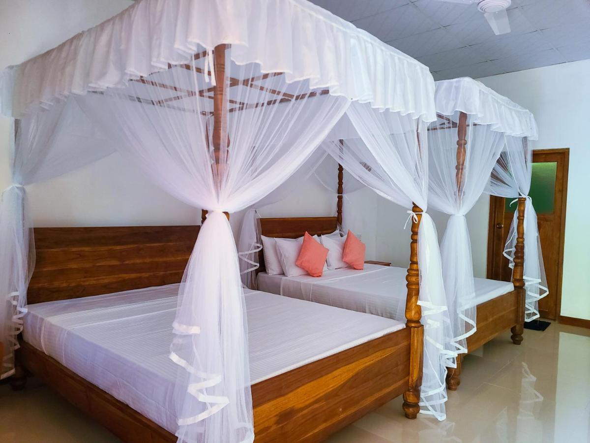 Woodholic Homestay Sigiriya Exterior photo
